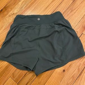 Green high rise lulu shorts